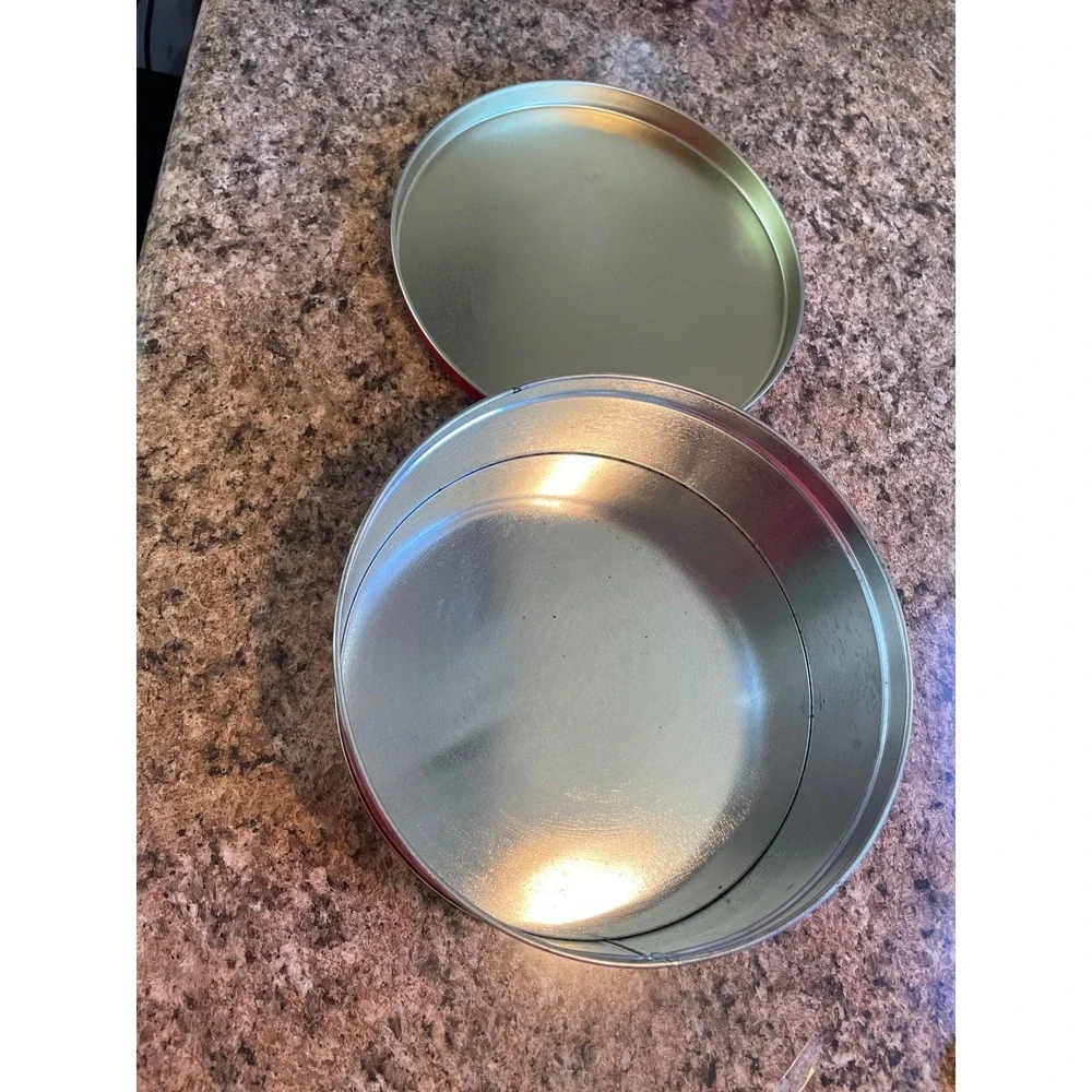 My Grandmas Of New‎ England Coffee Cake Tin Red Blue Stars Patriotic Collectible